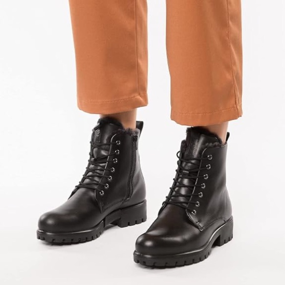 ECCO MODTRAY MID CUT BOOTS WOMENS SIZE 10-10.5